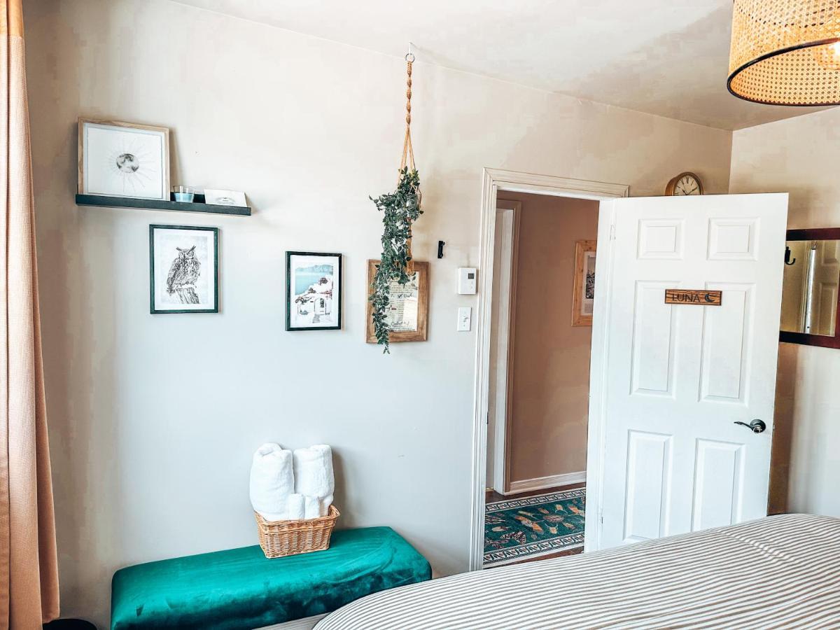 Auberge Mandala Saint-Mathieu-du-Parc Eksteriør billede